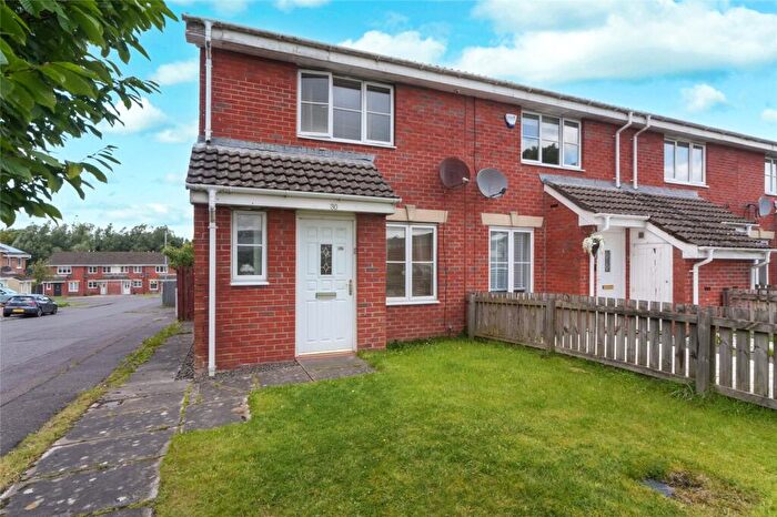 3 Bedroom End Of Terrace House For Sale In Cherry Avenue, Cumbernauld, Glasgow, North Lanarkshire, G67