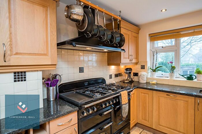 4 Bedroom Detached House For Sale In Springbourne, Frodsham, WA6