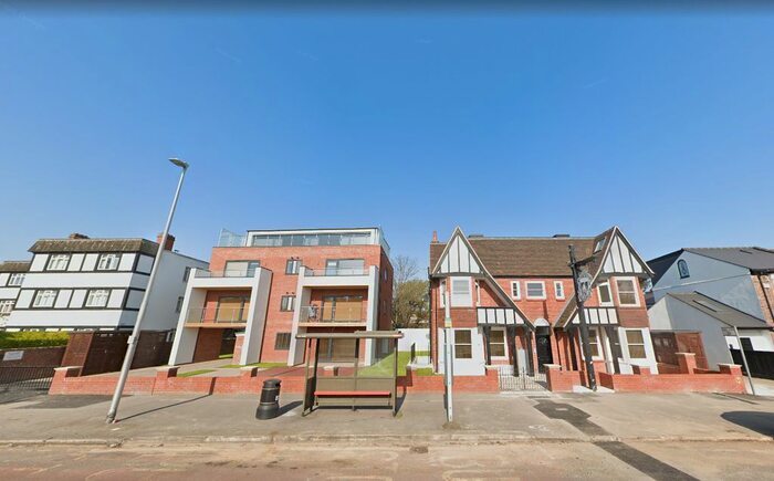 1 Bedroom Flat To Rent In New Wanstead, London, E11