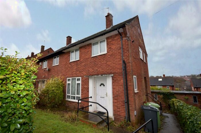 2 Bedroom Semi-Detached House To Rent In Brackenwood Drive, Leeds, West Yorkshire, LS8