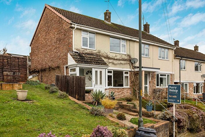 3 Bedroom End Terrace House For Sale In Churchill Road, Nailsworth, Stroud, Gloucestershire, GL6