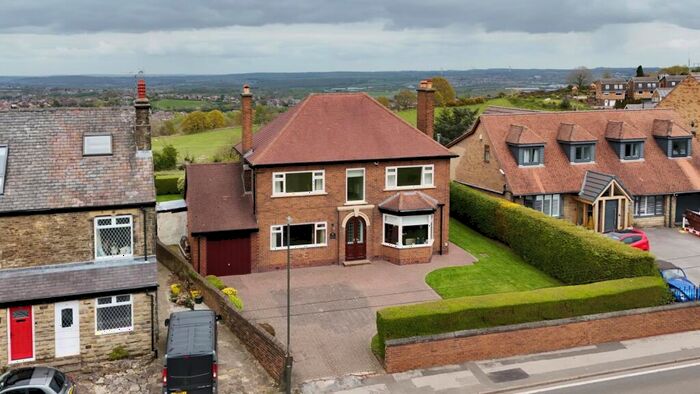 4 Bedroom Terraced House For Sale In The Homestead, S12