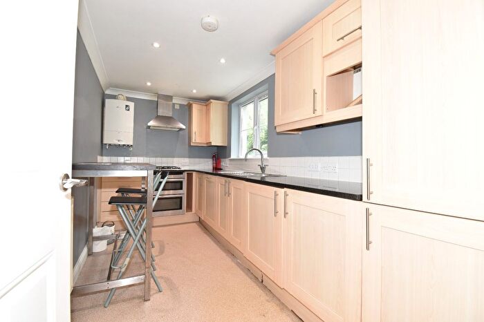 4 Bedroom Flat To Rent In Gyllyng Street, Falmouth, TR11