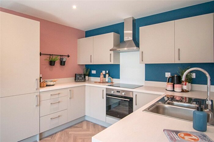 1 Bedroom Flat For Sale In Saffron Way, Cherry Hinton, Cambridge, CB1