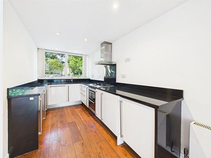 4 Bedroom Terraced House To Rent In Fairlawns, East Twickenham, TW1