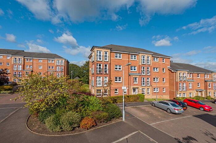 2 Bedroom Apartment For Sale In St Helens Gardens, Langside, Glasgow, G41