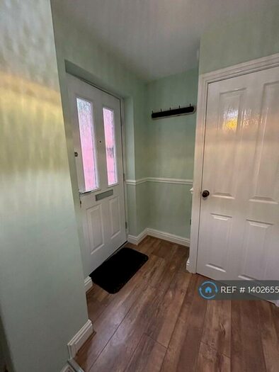 2 Bedroom Flat To Rent In Arnside Road, Prenton, CH43