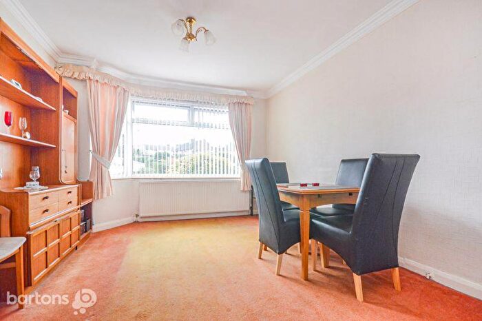 3 Bedroom Semi-Detached House For Sale In Whitehill Road, Brinsworth, S60