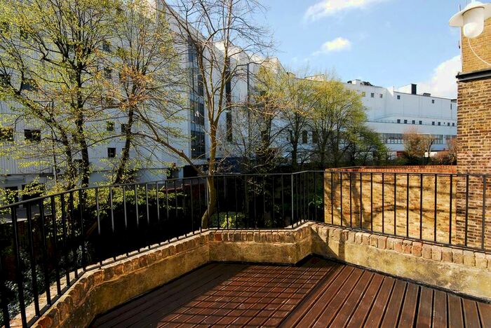 1 Bedroom Flat To Rent In Philbeach Gardens, Earls Court, London, SW5