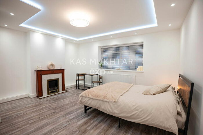 1 Bedroom Flat For Sale In Mitchell House, College Cross, N1