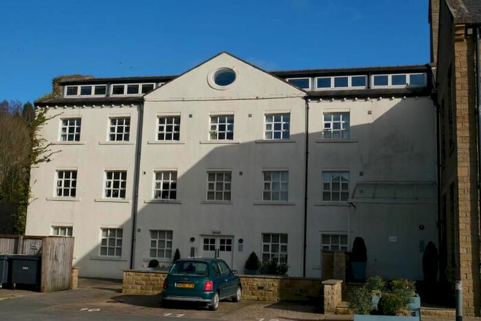 2 Bedroom Flat To Rent In Apartment The Park, Kirkburton, Huddersfield, HD8
