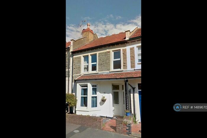 1 Bedroom Flat To Rent In Merfield Road, Bristol, BS4