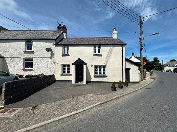 2 Bedroom Semi-Detached House For Sale In Bradworthy, Holsworthy, EX22
