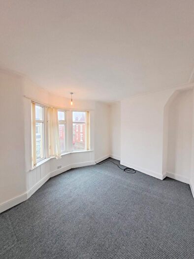 3 Bedroom End Of Terrace House To Rent In Wenlock Road, Anfield, Liverpool, L4