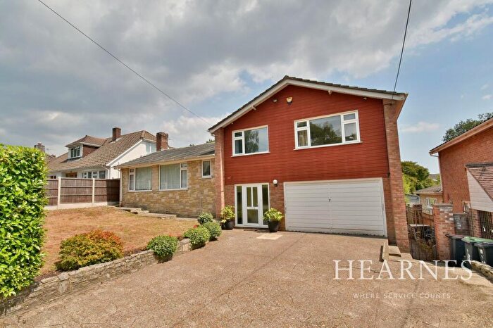 4 Bedroom Detached House For Sale In Chine Walk, West Parley, Ferndown, BH22