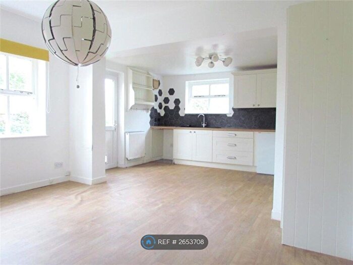 5 Bedroom Semi-Detached House To Rent In Ash Street/Church Road, Wrabness, CO11