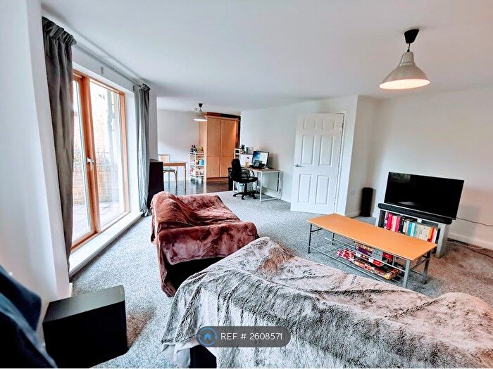 2 Bedroom Flat To Rent In Christopher Bell Tower, London, E3