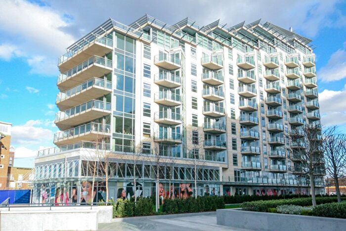 1 Bedroom Flat To Rent In Kingfisher House, London, SW18