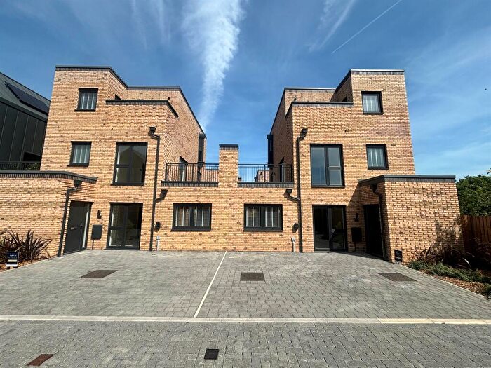 3 Bedroom Semi-Detached House For Sale In Abbey Road, West Bridgford, Nottingham, NG2
