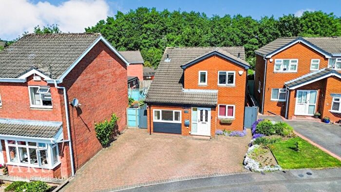 3 Bedroom Detached House For Sale In Hardwick Close, Ripley, DE5