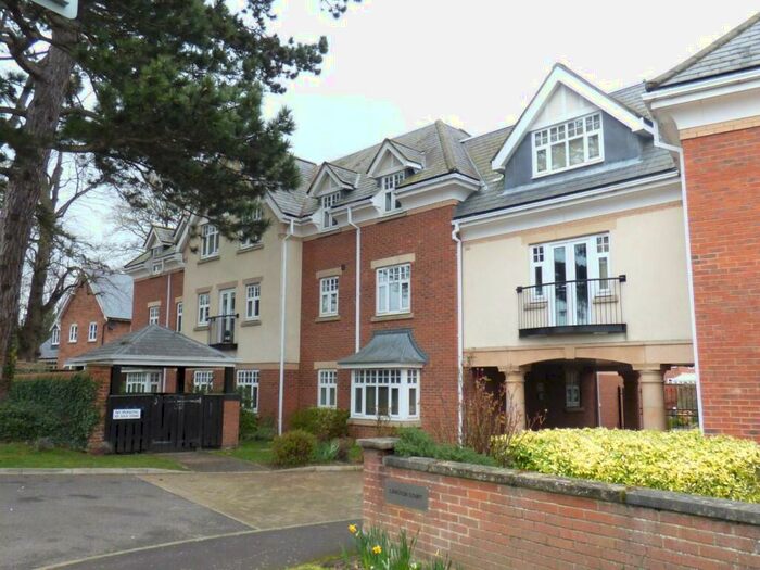 2 Bedroom Apartment To Rent In Langton Court, Fairfield Road, Market Harborough, LE16