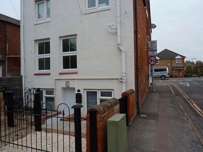 1 Bedroom Flat To Rent In Botley Road, Oxford, OX2