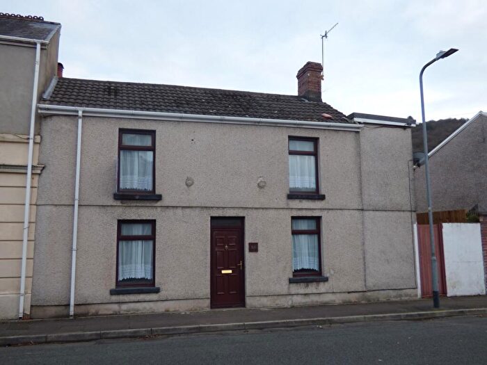 2 Bedroom End Of Terrace House For Sale In Hunter Street, Briton Ferry, Neath., SA11