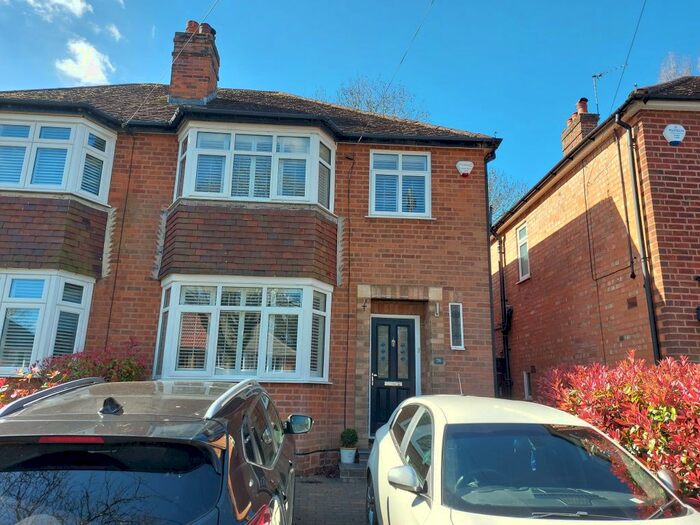 3 Bedroom Semi-Detached House To Rent In Bradbury Road, Olton, B92