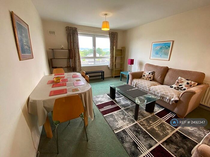 2 Bedroom Flat To Rent In North Gyle Loan, Edinburgh, EH12