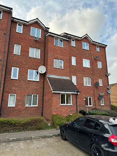 1 Bedroom Flat To Rent In Chaffinch Close, London, N9