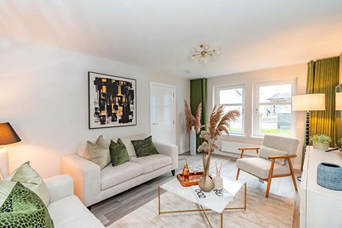 5 Bedroom Detached House For Sale In Hazeltree Crescent, Cambuslang, Glasgow, G72