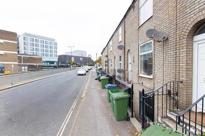 1 Bedroom Flat To Rent In St. Andrews Road, Southampton, SO14