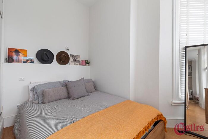 1 Bedroom Flat To Rent In Coolhurst Road, Crouch End, N8