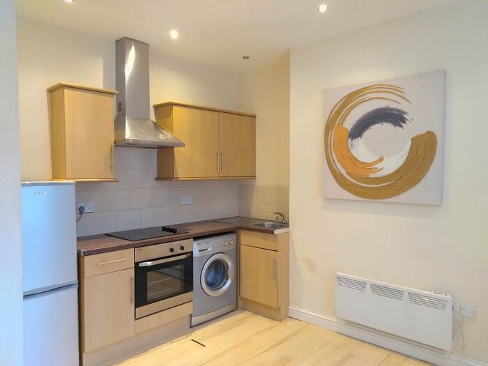 1 Bedroom Flat To Rent In Kings Road, Doncaster, DN1