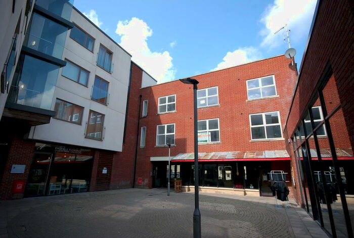 2 Bedroom Apartment To Rent In The Gateway, Bythesea Road, BA14