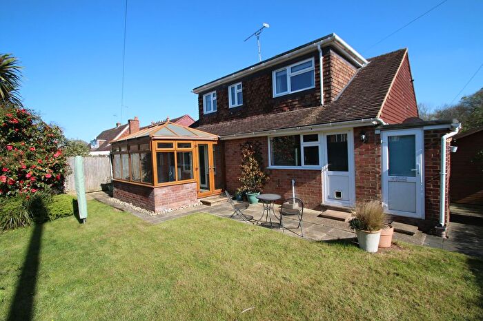 3 Bedroom Property For Sale In Ghyllside Road, Northiam, TN31