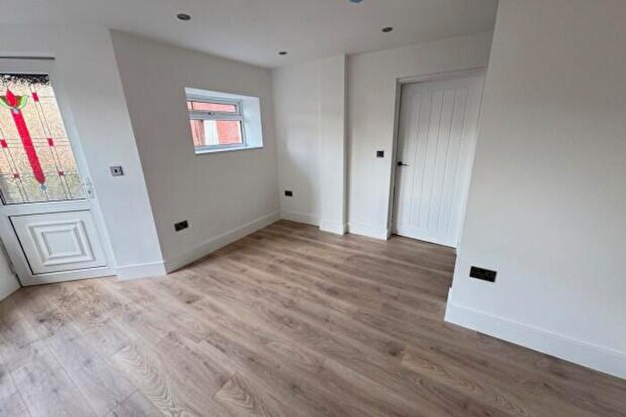 1 Bedroom Flat To Rent In Llanthewy Road Newport, NP20
