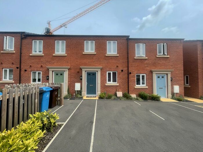 3 Bedroom House To Rent In Saxelbye Avenue, Derby, DE1