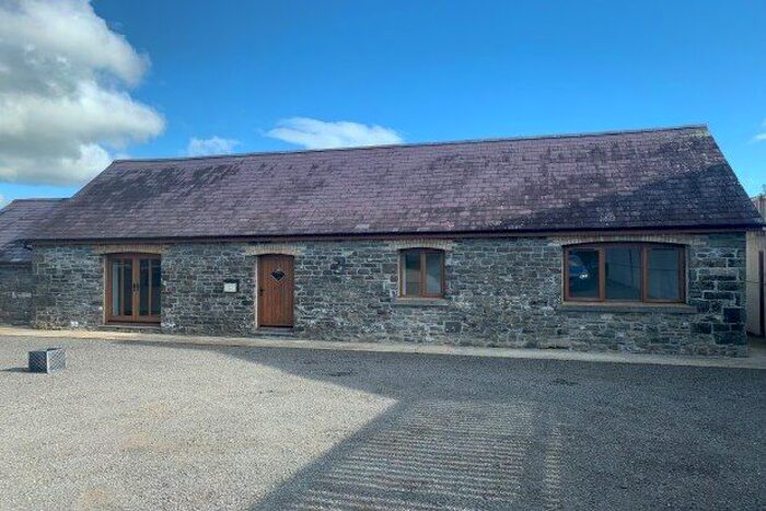 3 Bedroom Barn Conversion To Rent In Broad Oak, Carmarthen, SA32