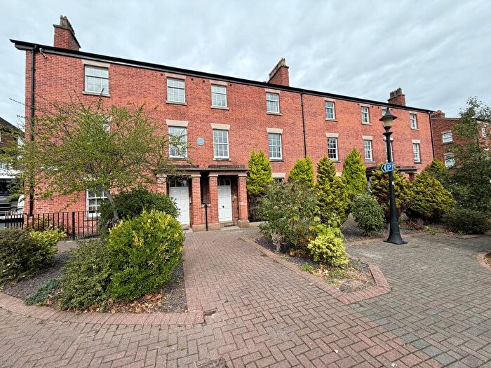 1 Bedroom Flat For Sale In Mersey Terrace, Lower Mersey Street, Ellesmere Port, CH65