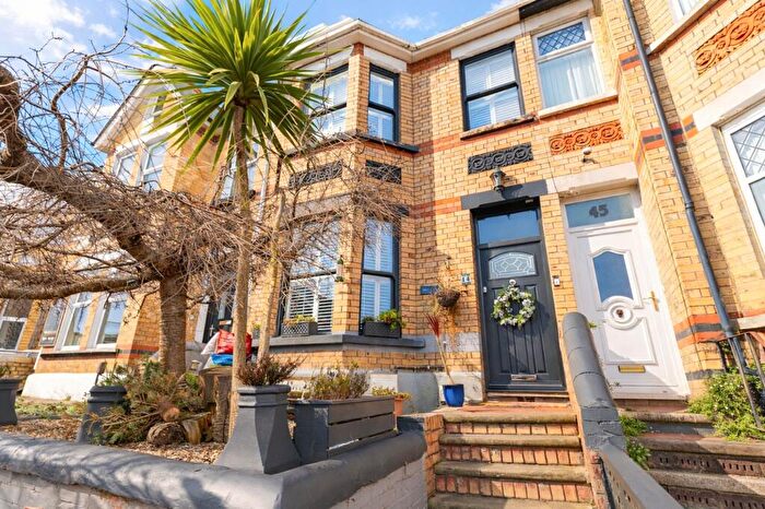 4 Bedroom Terraced House For Sale In Morden Road, Newport, NP19