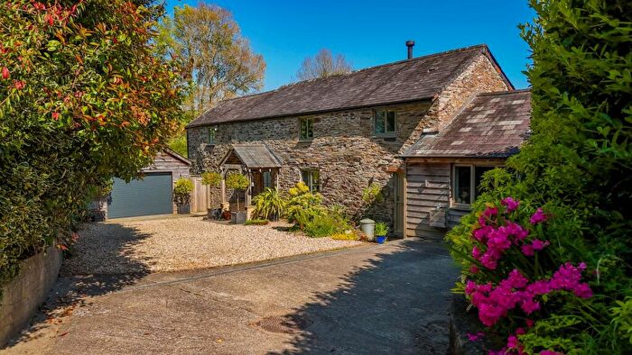 4 Bedroom Character Property For Sale In Polmear Hill, Nr Fowey, Cornwall, PL24