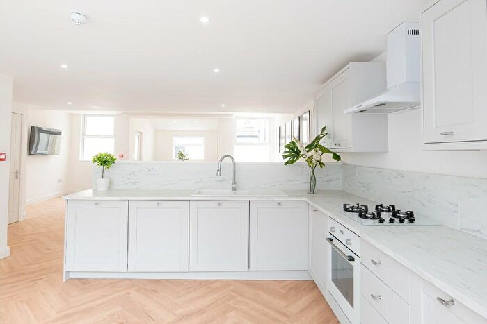 6 Bedroom Terraced House To Rent In Garmoyle Road, Liverpool, Merseyside, L15