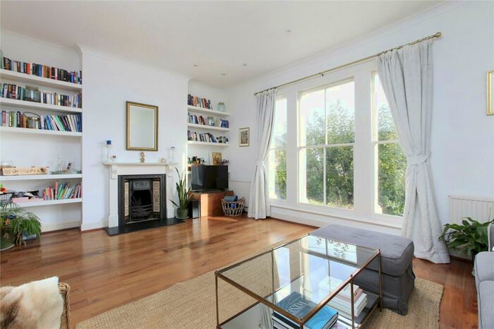 3 Bedroom Flat To Rent In Louvaine Road, Battersea, London, SW11