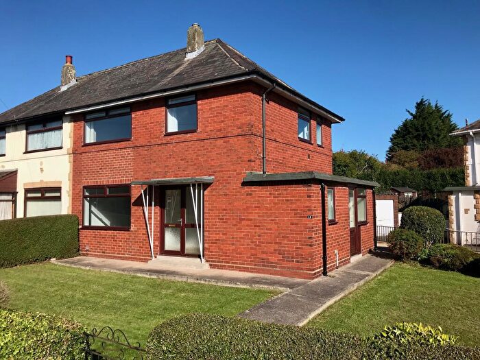 3 Bedroom Semi-Detached House For Sale In Rookwood Street, Leeds, LS9