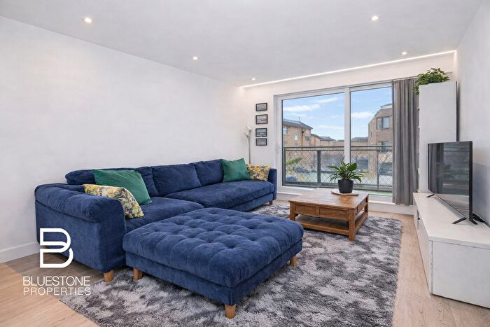 1 Bedroom Flat For Sale In Calum Court, Purley, CR8