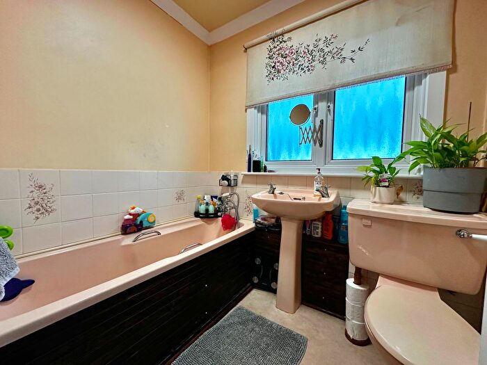 2 Bedroom Semi-Detached House For Sale In Dean Road, Newnham, GL14