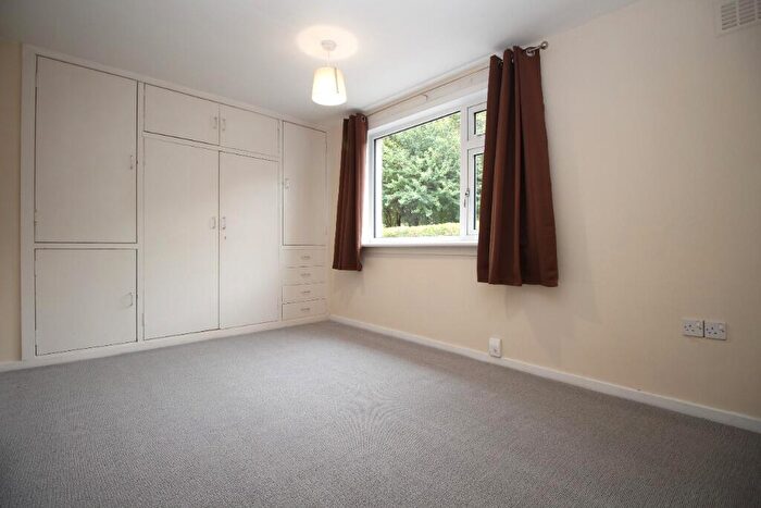 1 Bedroom Flat To Rent In Strowan Road, Grangemouth, Falkirk, FK3