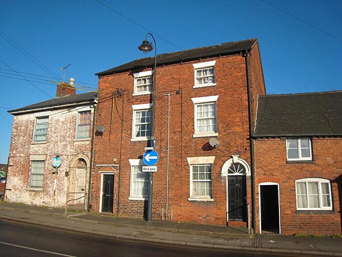 1 Bedroom Flat To Rent In Crown Street, Stone, ST15