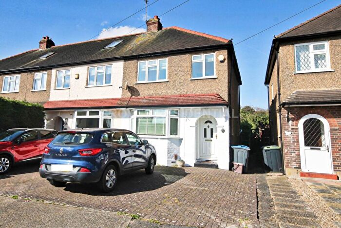 3 Bedroom End Of Terrace House To Rent In Ronelean Road, Surbiton, KT6